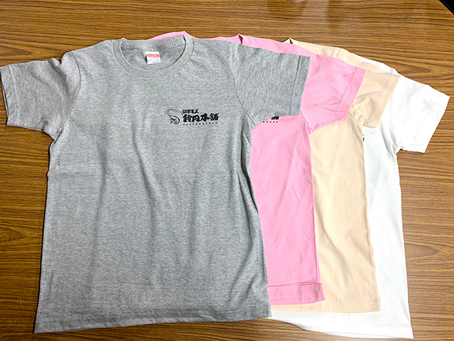 Ｔシャツ